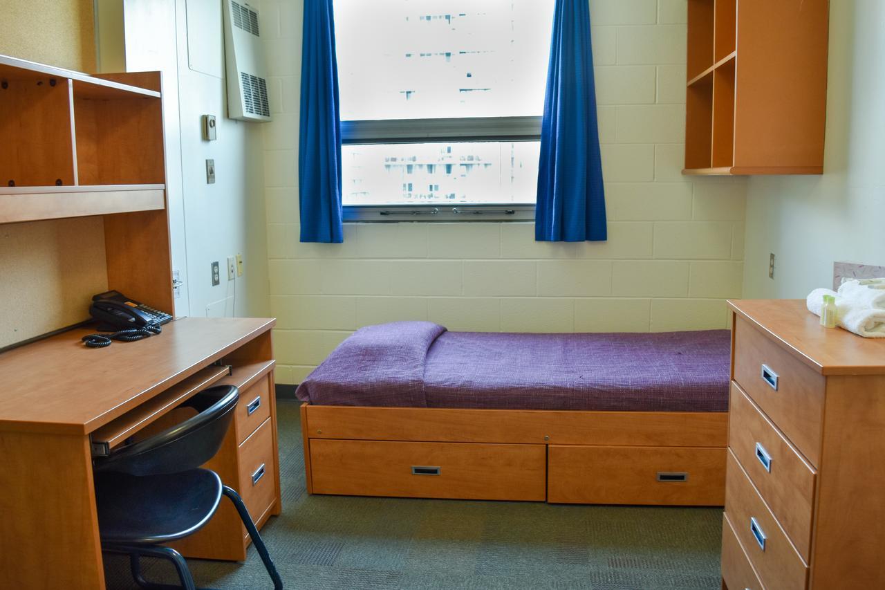 Toronto Metropolitan University- Pitman Hall Residence Eksteriør bilde